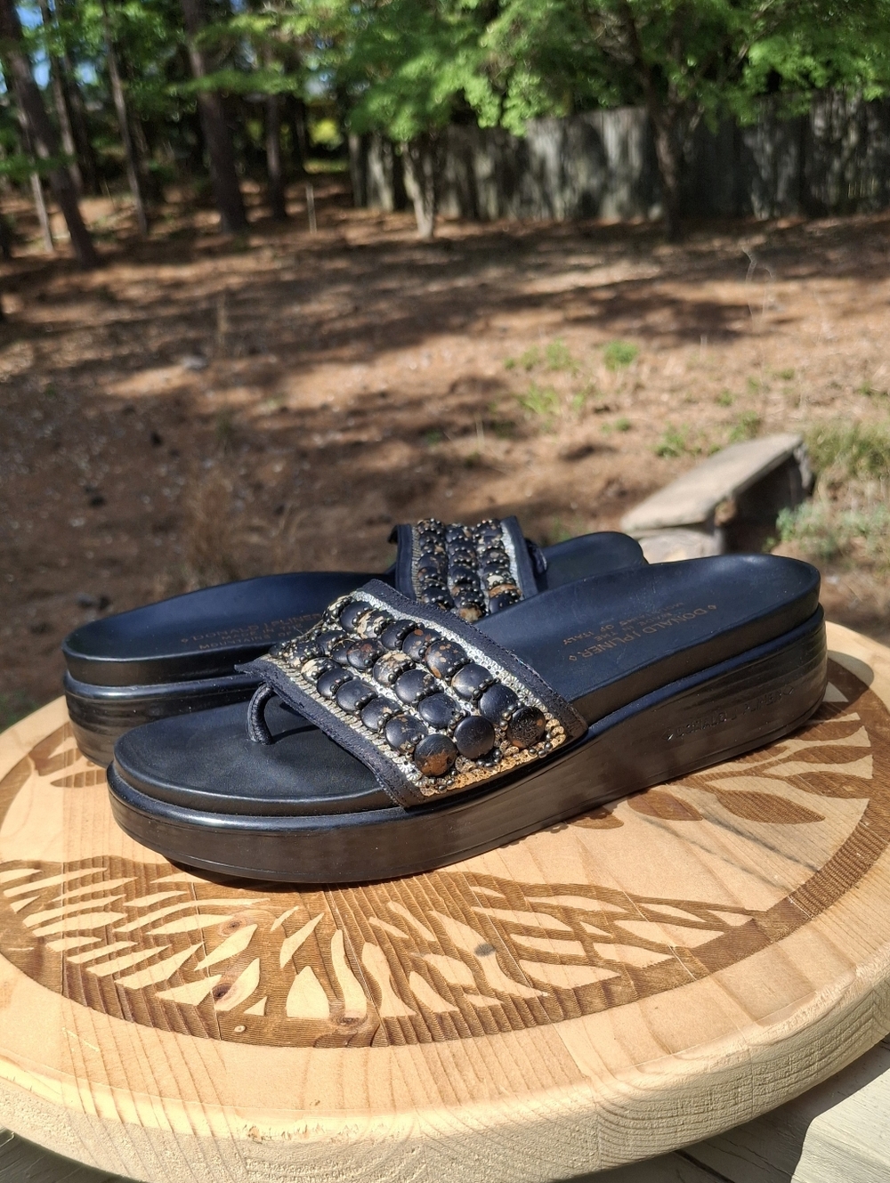 Donald J Pliner Fifi Embellished Wedge Slide Thong Sandal Size 7